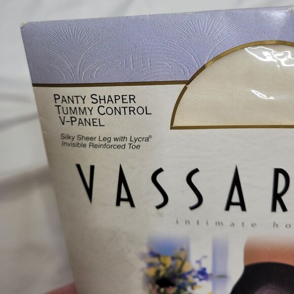 VINTAGE Vassarette ivory panty shaper tummy control nylons tights M - Picture 3 of 6